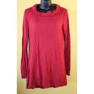 Cuddl Duds Medium M Red Knit Long Sleeved Top Softwear with Stretch Thumbholes